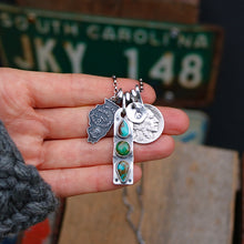 Load image into Gallery viewer, VINTAGE 70s ILLINOIS State Pendant Reworked Necklace
