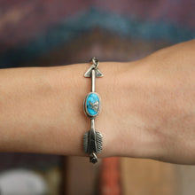 Load image into Gallery viewer, Sterling silver Arrow + Sierra Bella Turquoise Bracelet