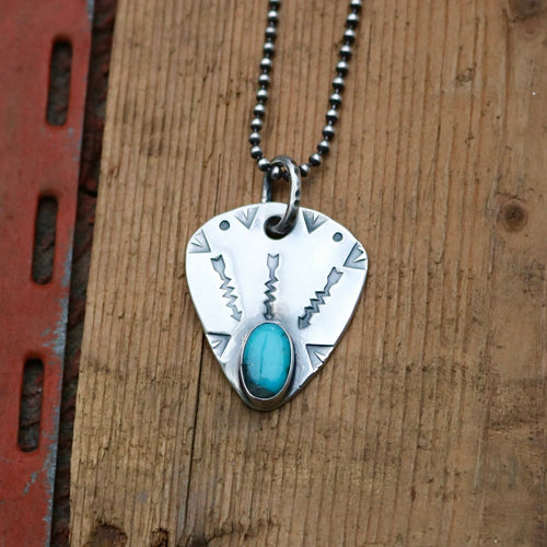 Nacozari Turquoise Plectrum Necklace