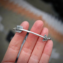 Load image into Gallery viewer, Sterling silver Arrow Bracelet