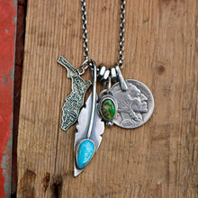 Load image into Gallery viewer, VINTAGE 70s Florida State pendant Reworked Necklace