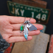 Load image into Gallery viewer, VINTAGE 70s Missouri State pendant Reworked Necklace