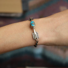 Load image into Gallery viewer, Sterling silver Arrow + Sierra Bella Turquoise Bracelet