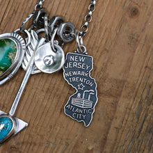 Load image into Gallery viewer, VINTAGE 70s New Jersey State pendant Reworked Necklace