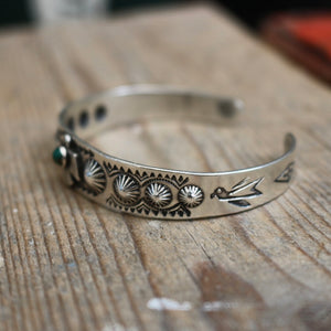 VINTAGE Fred Harvey Thunderbird cuff / bracelet