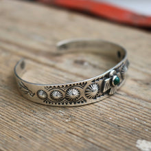 Load image into Gallery viewer, VINTAGE Fred Harvey Thunderbird cuff / bracelet