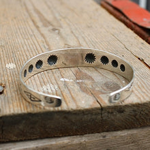 Load image into Gallery viewer, VINTAGE Fred Harvey Thunderbird cuff / bracelet