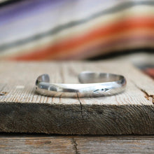 Load image into Gallery viewer, Turquoise Crescent Cuff (6” - 6.5”)